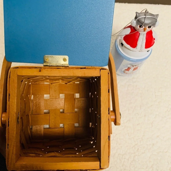 3/ $25NEW Holiday Owl bell ornament/tea light/ basket - Picture 3 of 5